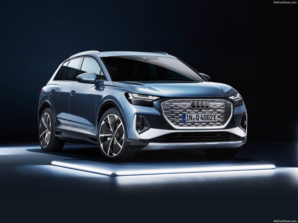 Audi-Q4_e-tron-2022-1600-79